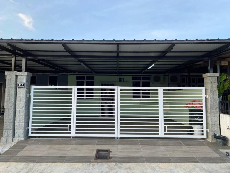 Sri Aman Homestay 日得拉 外观 照片
